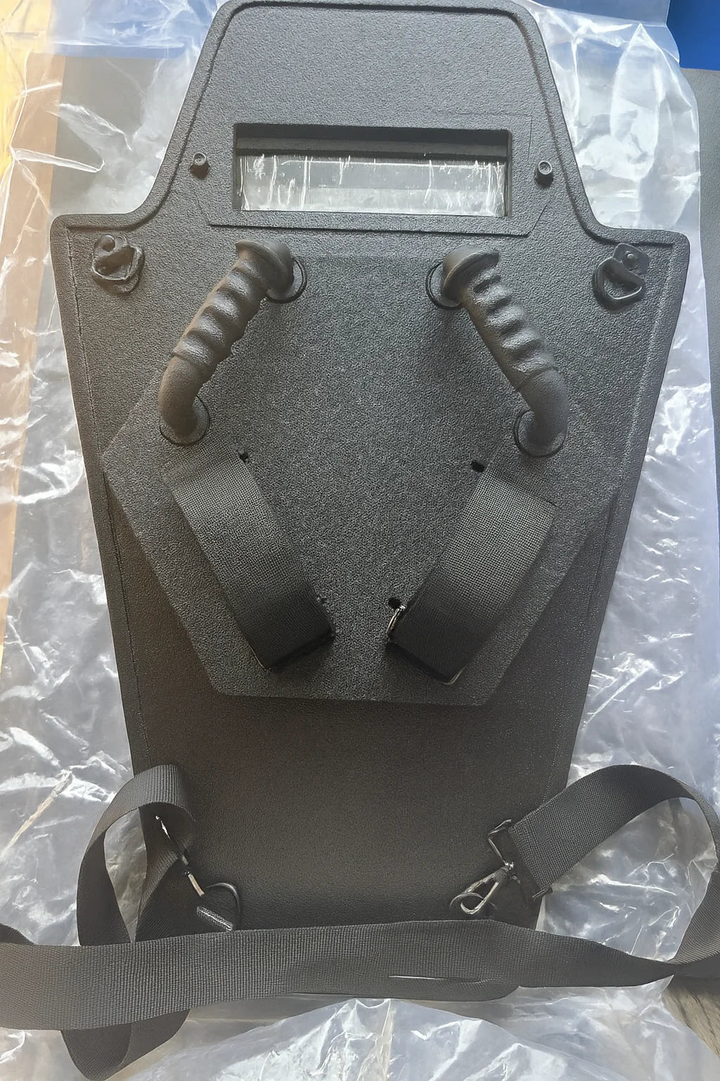 Ballistic Shield V-Shape/Vector Level III with Viewport 20x30 - VectorShields