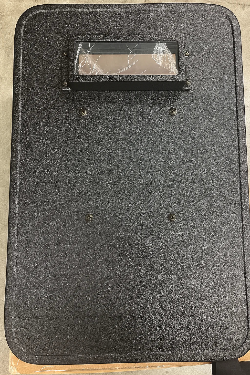 Level III+ Lightweight Shield with viewport (35x20)